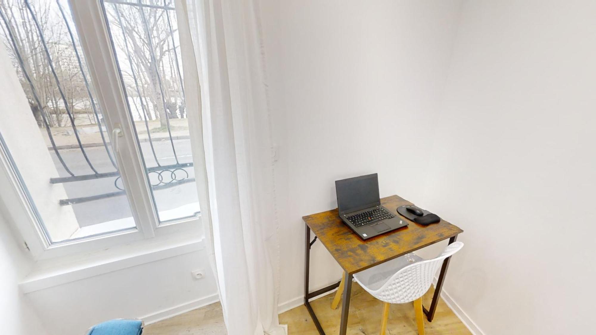 Apartment Calme Au Bord De Seine A Melun Avec Jardin Terrasses Et Vue Sur La Seine *